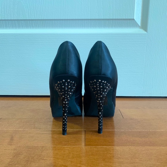 Call it Spring Platform Heels - Picture 4 of 4